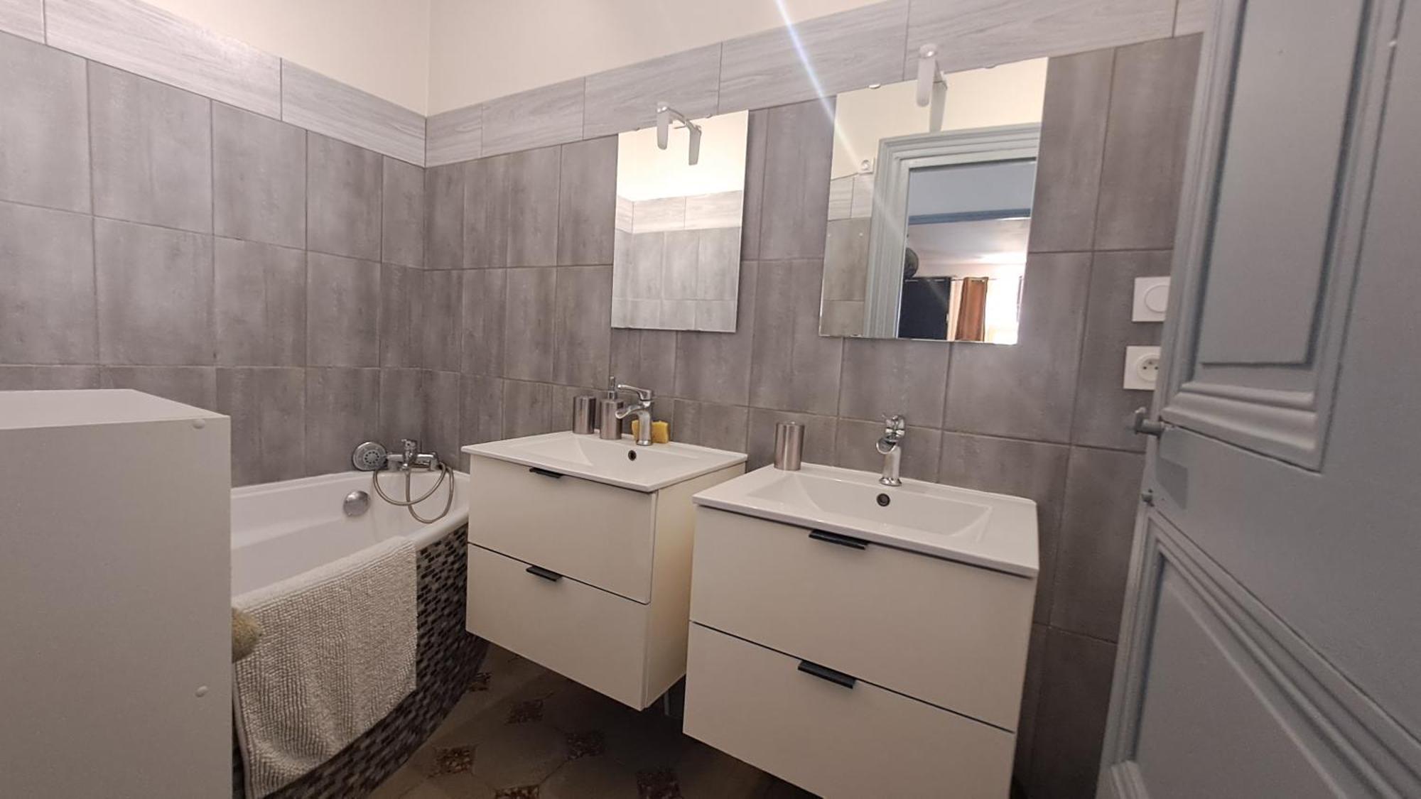 Pres Du Port -Lsm30Conciergerie- Villa Saint-Gilles  Cameră foto